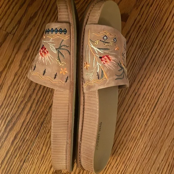 Johnny Was slides - Picture 6 of 8